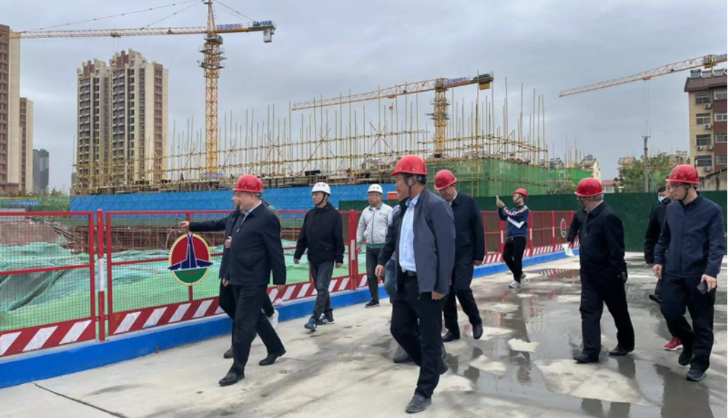 禹城市委領導蒞臨昱景蘭庭項目調(diào)研指導